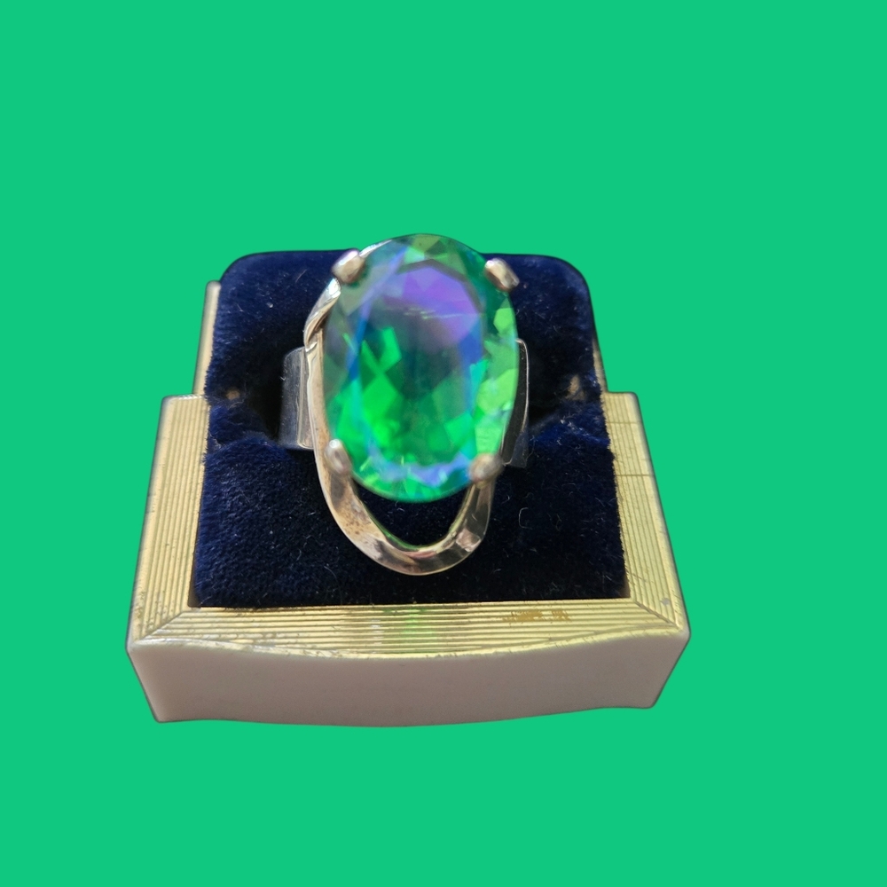 Stunning Silver Ring with Vibrant Green/blue Opal/Topaz Stone